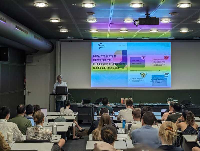 Prof Vozzi presenting TENTACLE at LUMINATE Summer School